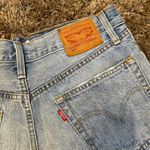 Levi Strauss shorts - Picture 4 of 5
